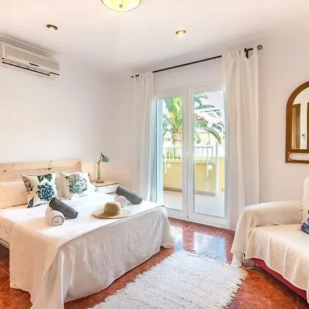 Maria Carmen Villa